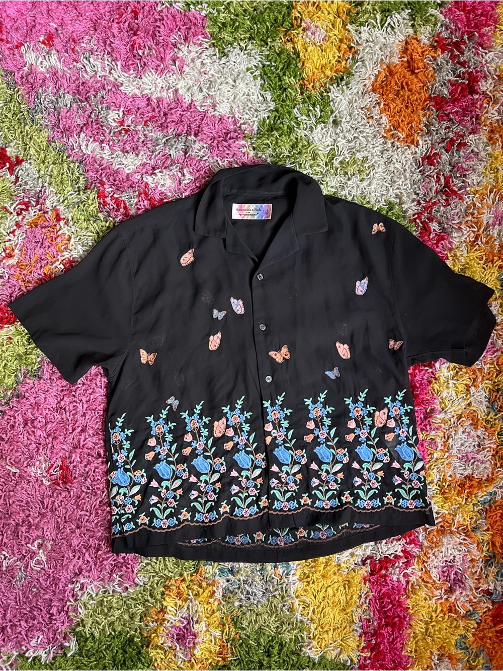 Abercrombie & Fitch Black Collared Button Shirt with Pastel Embroidery